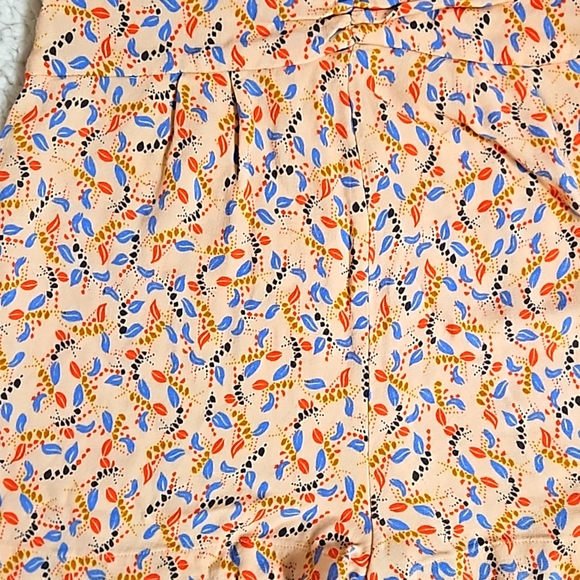 Free People Peach Floral Printed Virginia Romper with/ Open Back Size 6 - Picture 9 of 16